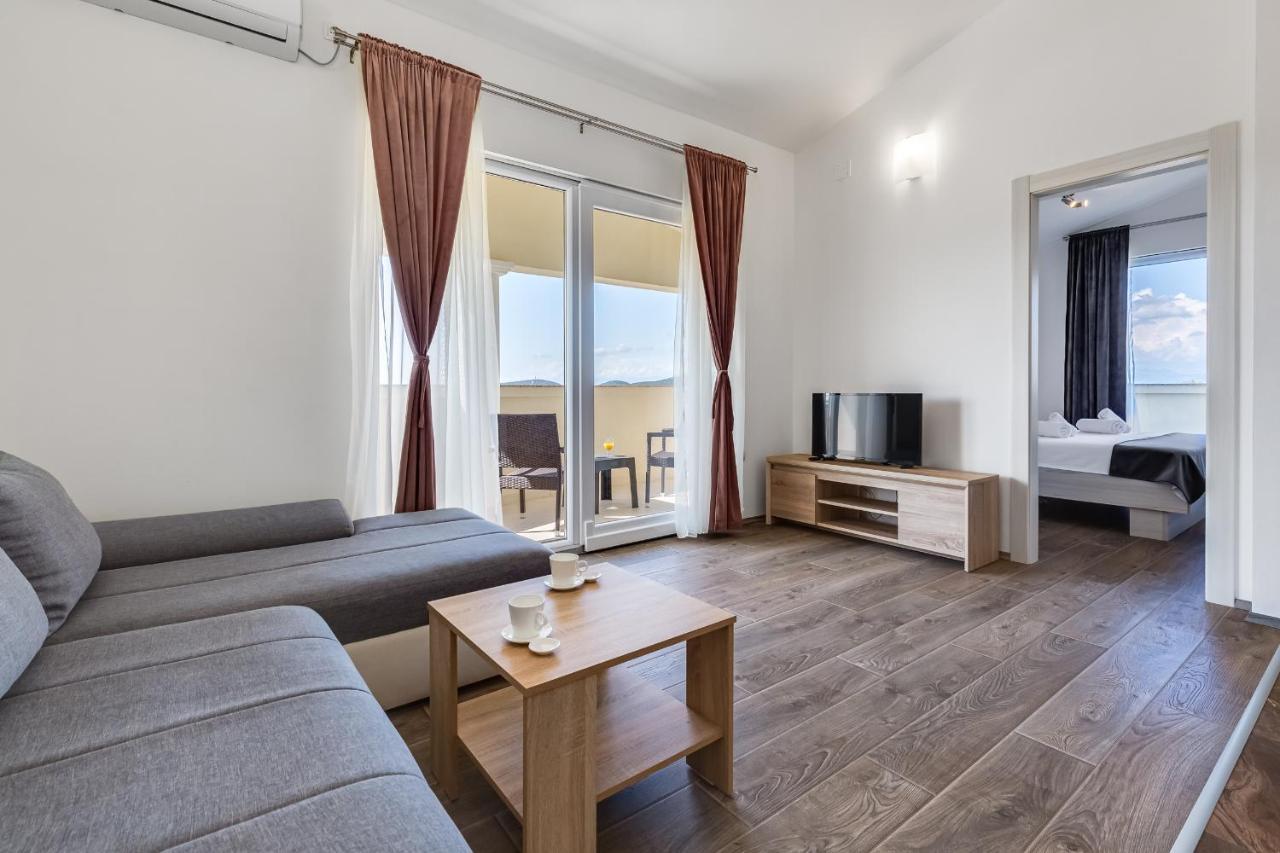 Apartman David S Bazenom Podusje Екстер'єр фото