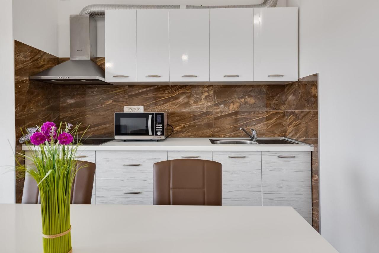 Apartman David S Bazenom Podusje Екстер'єр фото
