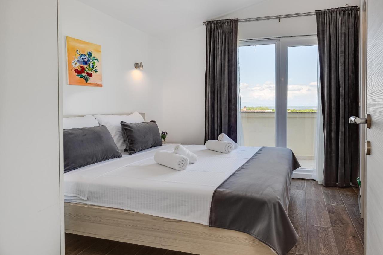 Apartman David S Bazenom Podusje Екстер'єр фото