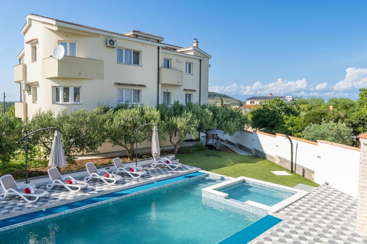 Apartman David S Bazenom Podusje Екстер'єр фото